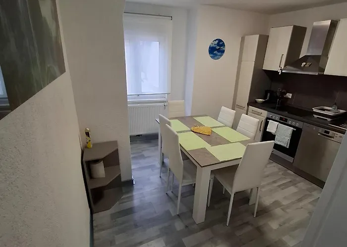 Gr Ooms-rent Quarto em Acomodações Particulares Gemmrigheim